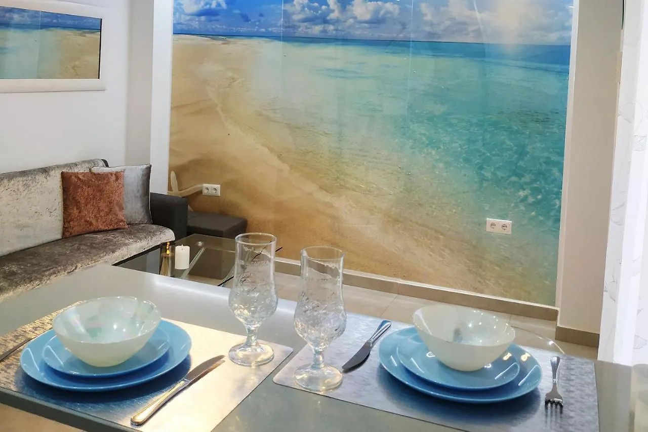 Blue Horizon Luxury Apartment 内尔哈